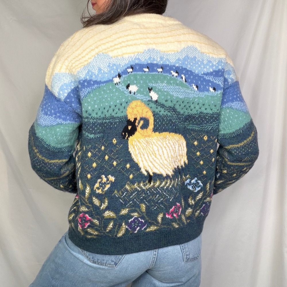 Vintage Wool Sheep Sweater Simply Splendid Pastoral Landscape Dog Scenic Scene M - Picture 3 of 12